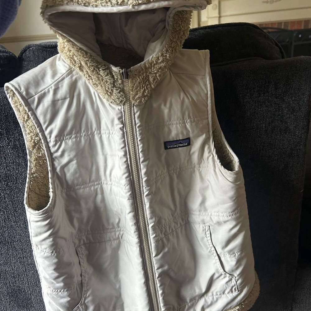Patagonia Beige Reversible Vest